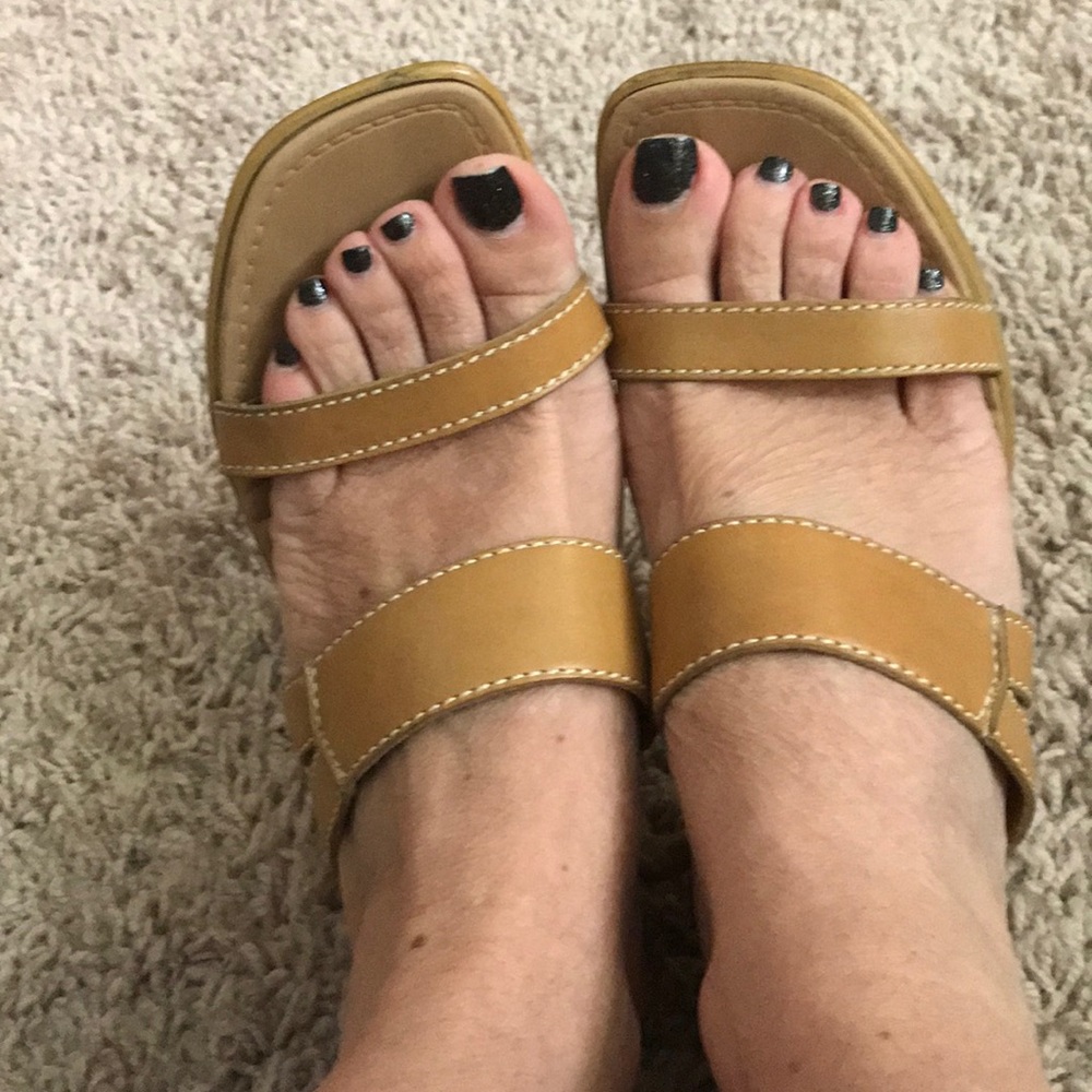 Amazon Nativo sandals